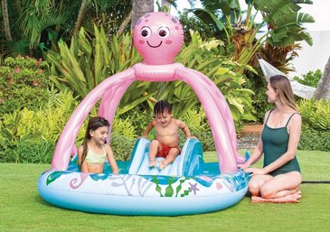 בריכת פעילות INTEX בעיצוב תמנון צבעוני, הכוללת מגלשה, מתז מים מרענן ו-2 חישוקים מתנפחים, מקט 56138 בריכת פעילות INTEX בעיצוב תמנון צבעוני, הכוללת מגלשה, מתז מים מרענן ו-2 חישוקים מתנפחים, מקט 56138