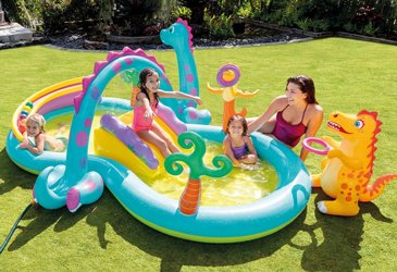 בריכת פעילות INTEX בעיצוב ממלכת הדינוזאורים, הכוללת מגלשה, מתז מים, משחקי כדור ובריכת שכשוך, דגם 57135 בריכת פעילות INTEX בעיצוב ממלכת הדינוזאורים, הכוללת מגלשה, מתז מים, משחקי כדור ובריכת שכשוך, דגם 57135