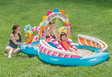 בריכת פעילות INTEX, בעיצוב סוכריות צבעוניות, הכוללת 2 בריכות, מגלשה, קשת עם מתז מים ומשחקי כדור, דגם 57149 בריכת פעילות INTEX, בעיצוב סוכריות צבעוניות, הכוללת 2 בריכות, מגלשה, קשת עם מתז מים ומשחקי כדור, דגם 57149