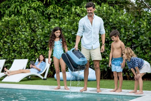 ����� ������ ������ ���� Maytronics Dolphin EON 100 ���������